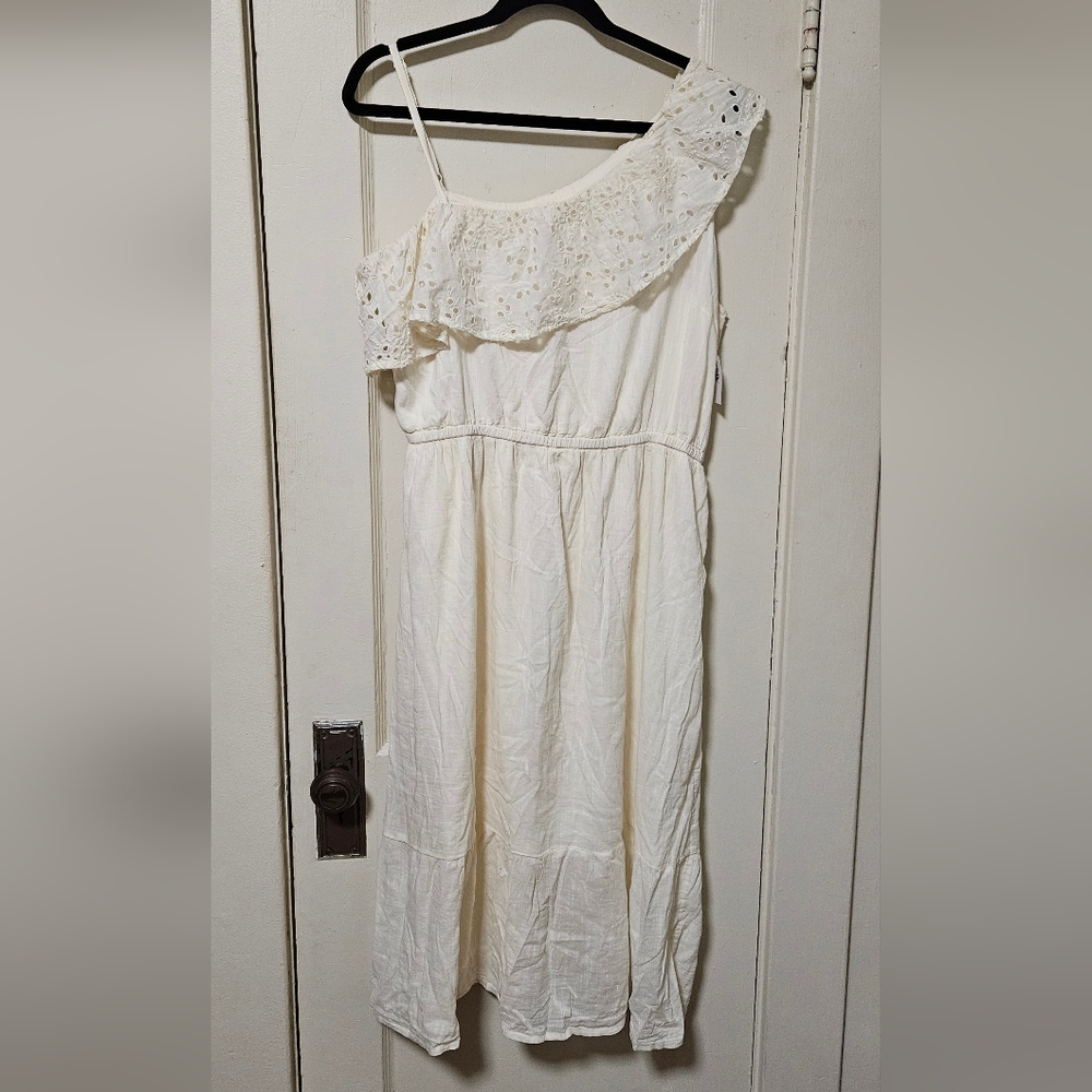 Brand new dress from Old Navy.